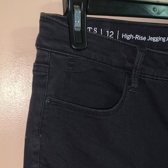 TALBOTS HIGH RISE JEANS - Picture 4 of 16